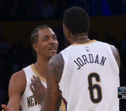 郑钦文迎连,续两日强敌,挑战,90vs足球比分网,体育官网,平台入口,足球比分,即时比分,比分直播